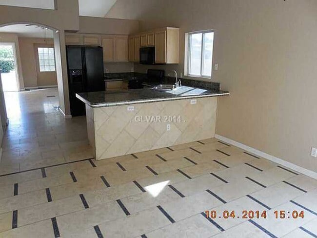 Building Photo - COMING SOON - Ready no later than the midd...