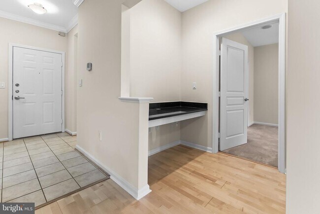 Building Photo - 12000 Market St