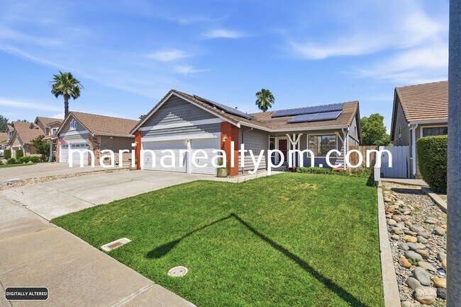 Building Photo - Home Sweet home-Beautiful remolded 3 bedroom 2 bathroom