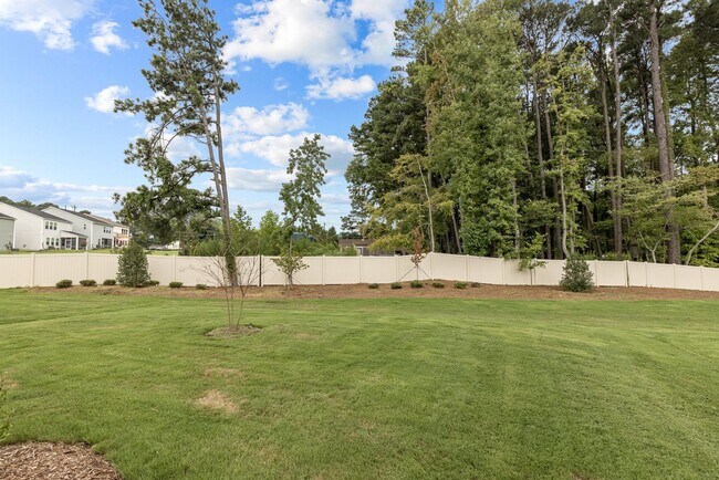 Building Photo - 2203 Cape May Ln