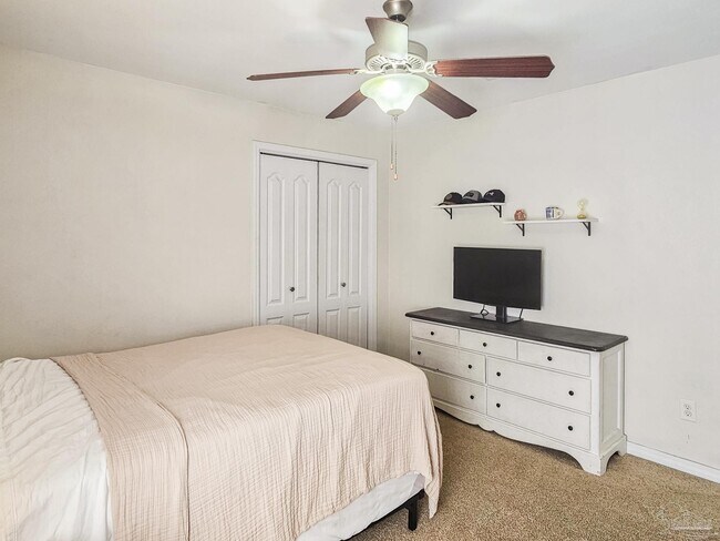 Building Photo - 9743 Brookstone Way