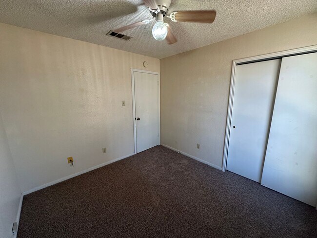 Building Photo - COMING SOON !