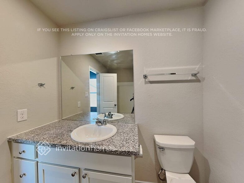 Building Photo - 10519 Varmus Dr