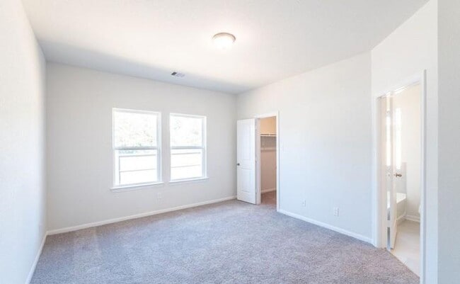 Building Photo - 10510 Watershed Dr