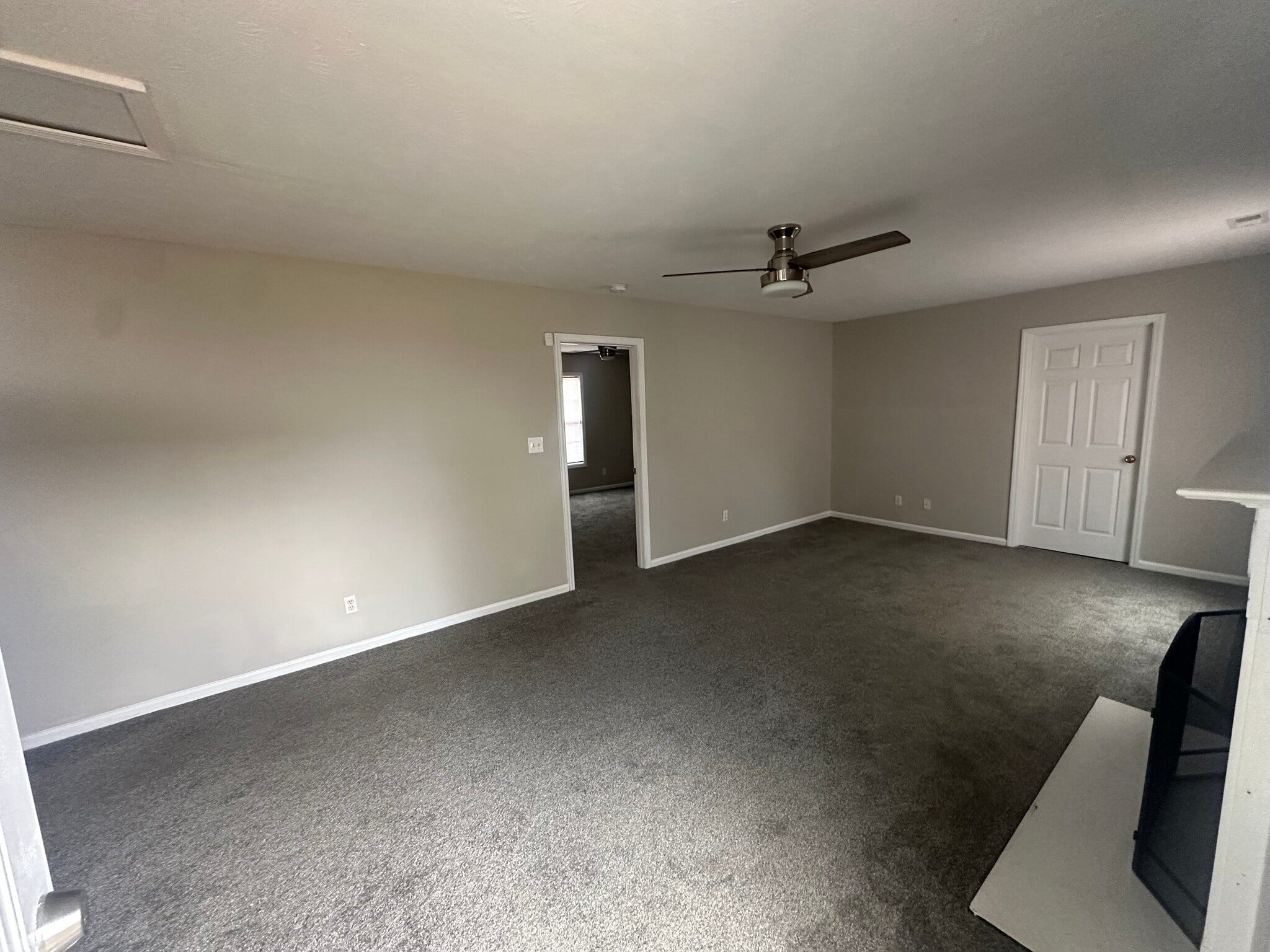 Building Photo - 630 Connaly Dr