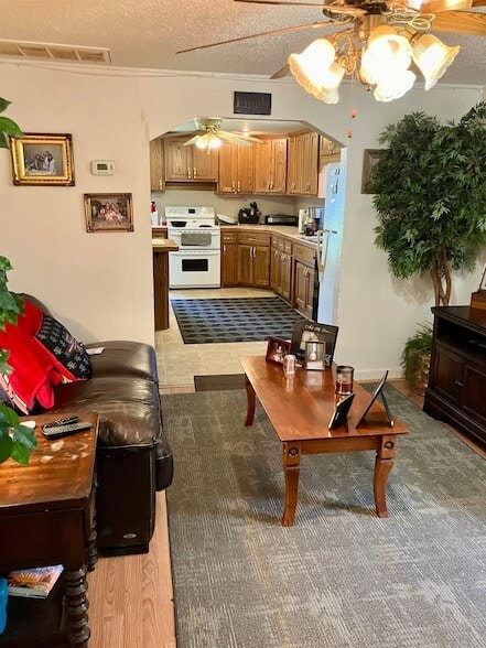 Building Photo - 708 Avenue S