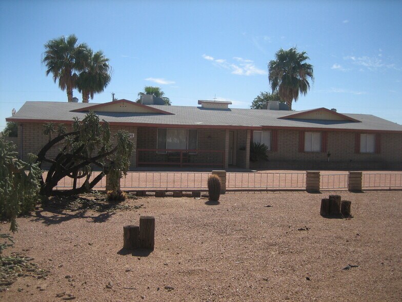Building Photo - 7815 E Thunderbird Rd
