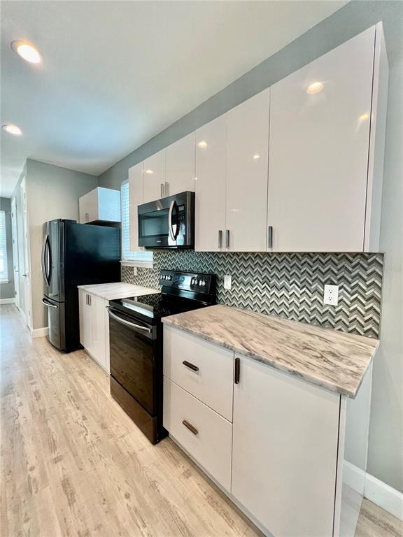 Building Photo - 2213 E 11th Ave