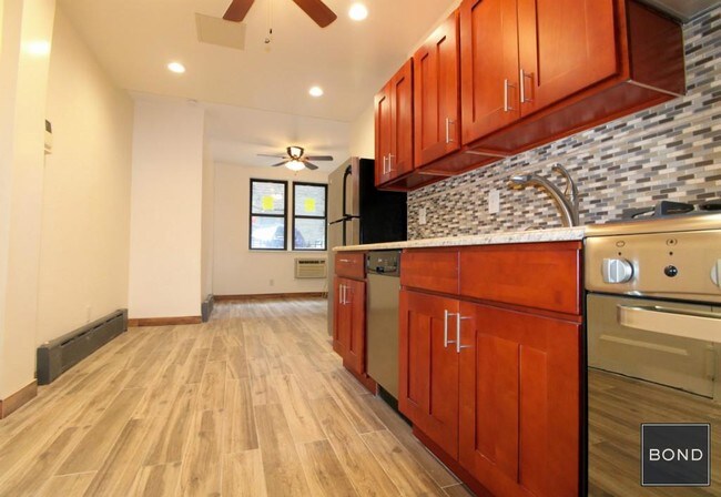 Floorplan - 208 E 21 Street