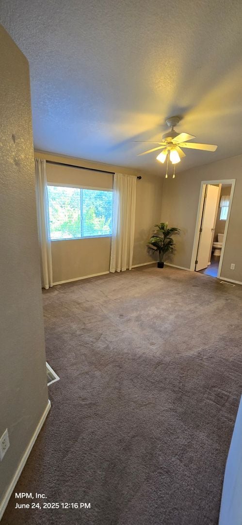Building Photo - Large 3 bedroom home in the country