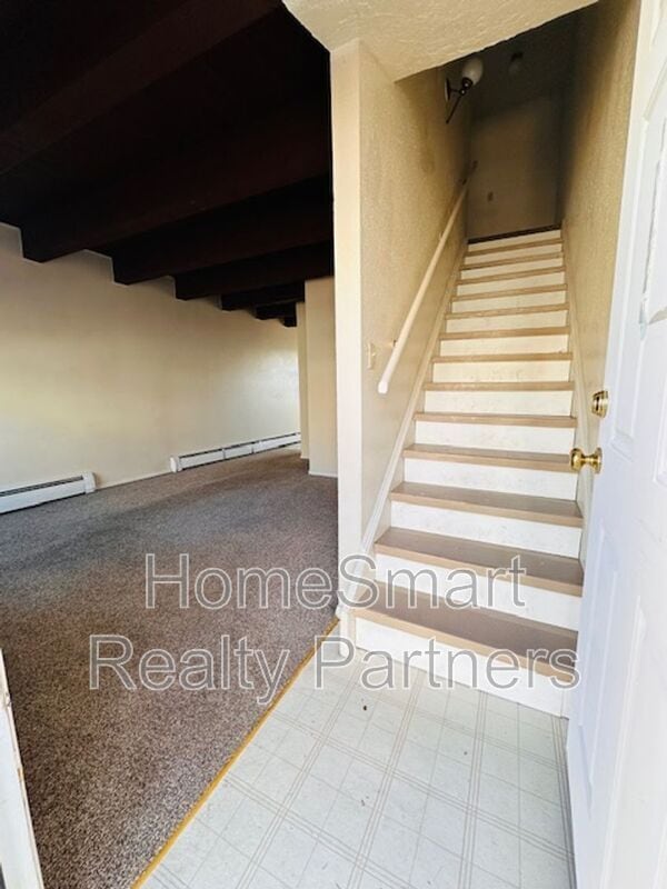 Building Photo - 185 F Grn