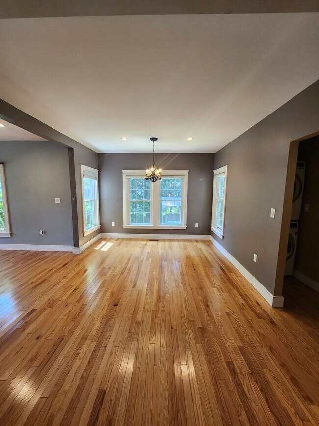 Building Photo - Oversized 3-Bedroom Duplex for Rent – $3,000/Month