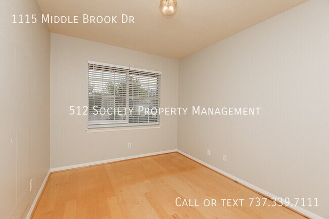 Building Photo - 1115 Middle Brook Dr