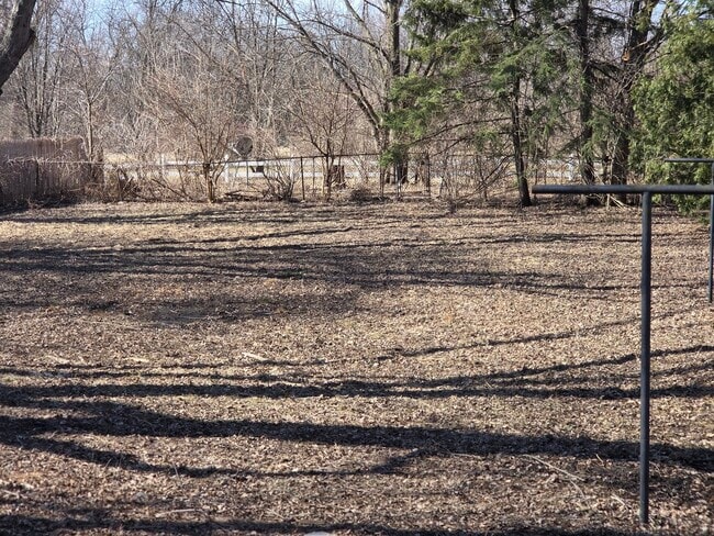 Building Photo - 20948 S 80th Ave