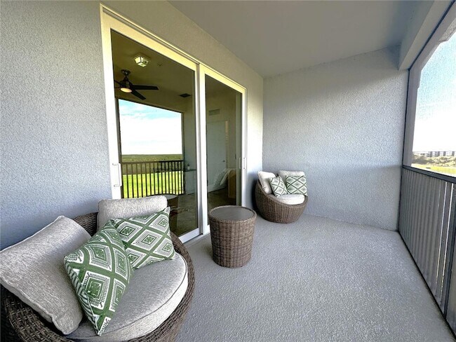 Building Photo - 14061 Heritage Landing Blvd