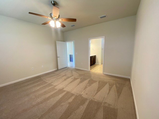 Building Photo - 16038 Winding Bluff Dr