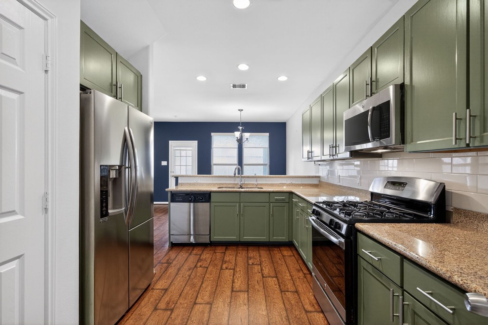 Building Photo - 17019 Wilthorne Gardens Ct