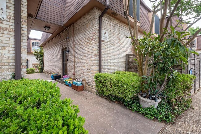 Building Photo - 7801 Shoal Creek Blvd