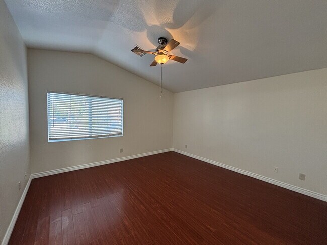 Building Photo - 5109 Meadow Rock Ave