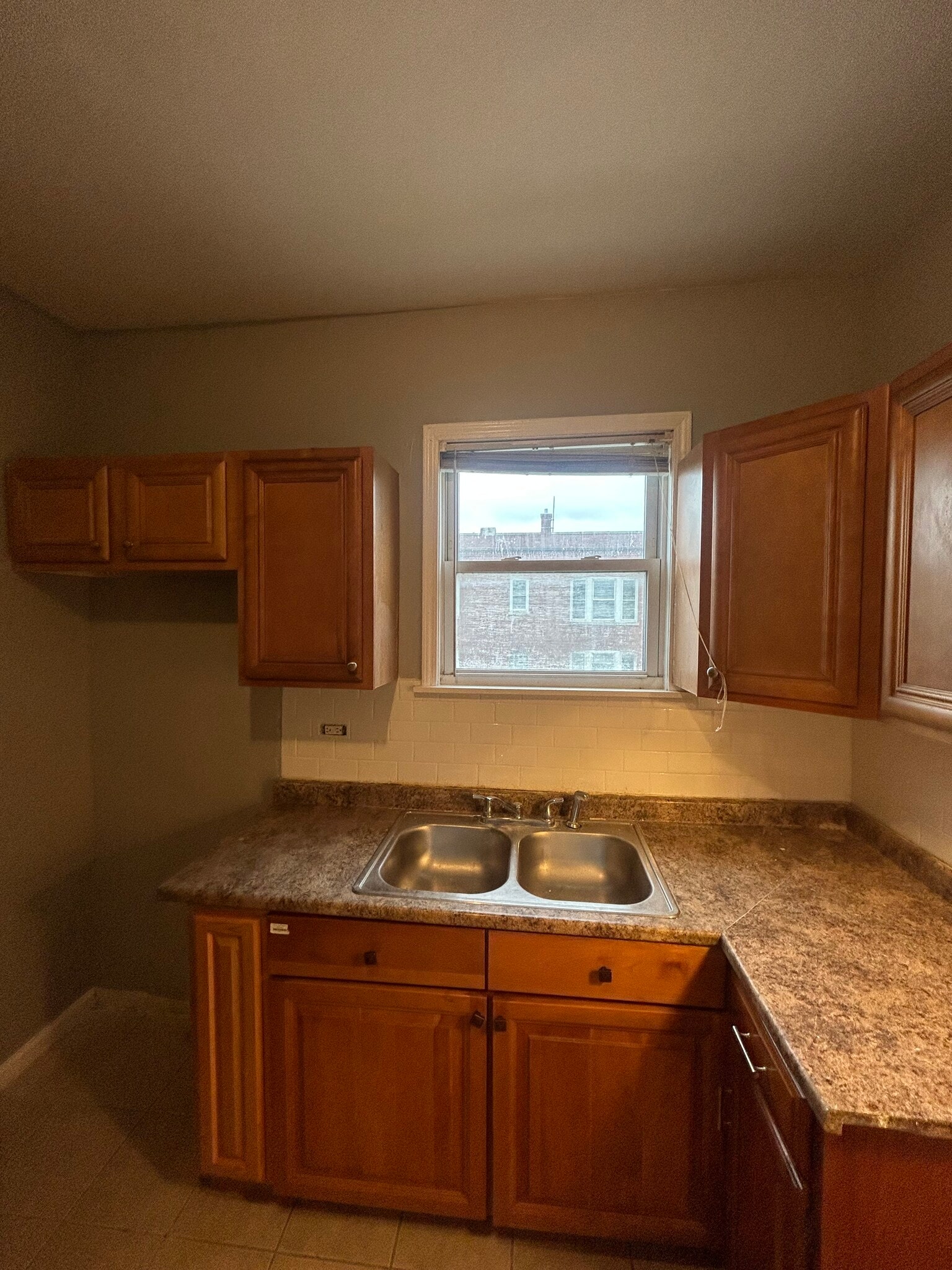 Building Photo - 8459 S Morgan St