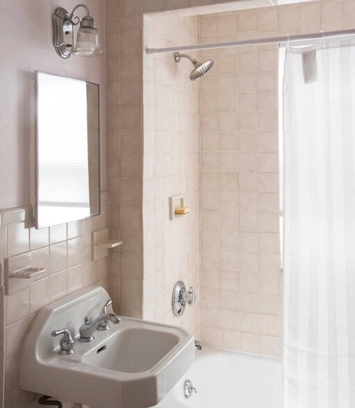 2nd Full Bath - 225 Belmont St