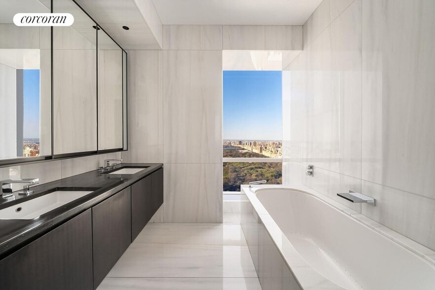 Building Photo - 157 W 57th St