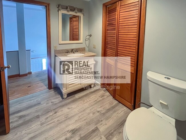 Building Photo - 10 Kelley Rd