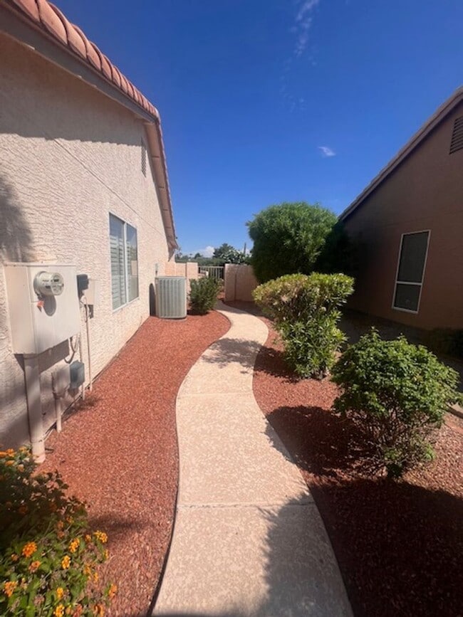 Building Photo - Sun Lakes Rental Home