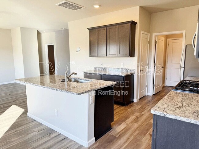 Building Photo - 1712 Amaranth Ln