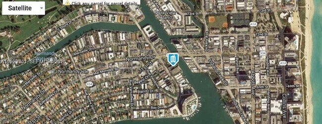 Building Photo - 6941 Bay Dr