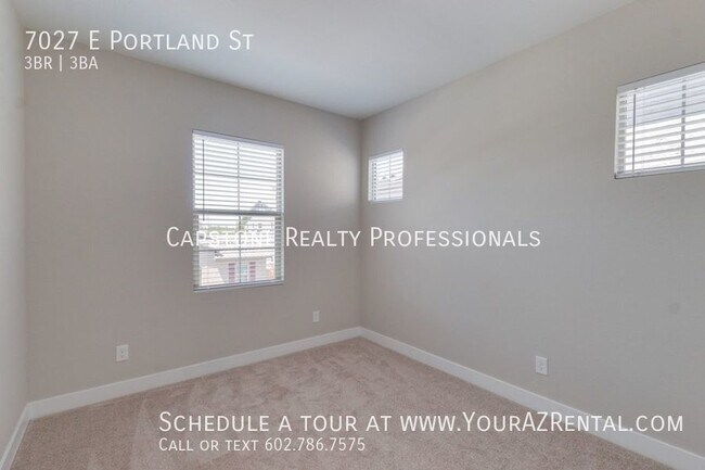 Building Photo - 7027 E Portland St