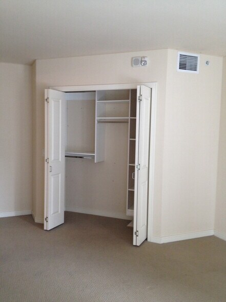 Bedroom Closet - 819 Virginia St
