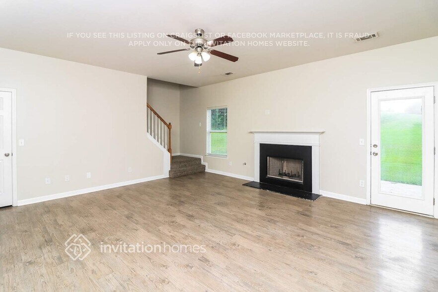 Building Photo - 250 Stapler Ct SW