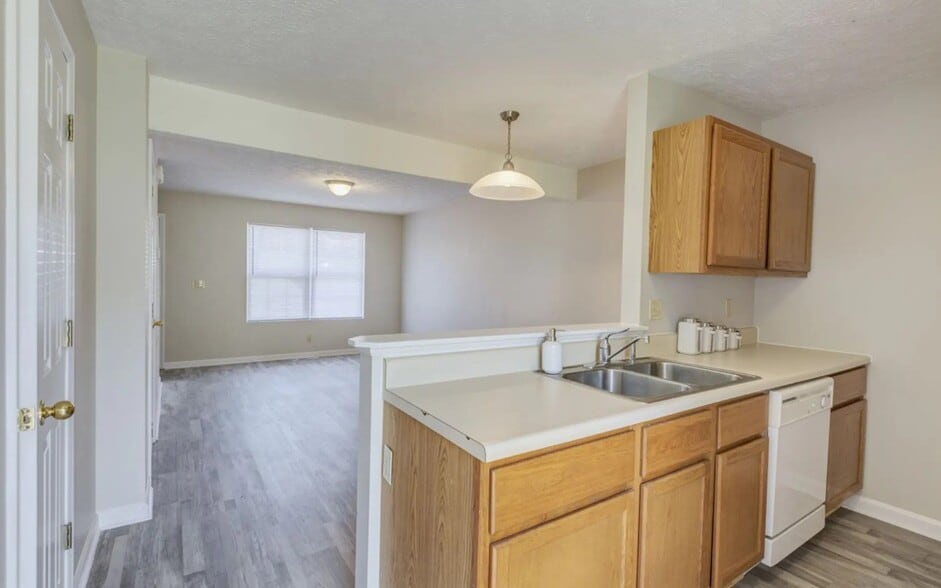 Building Photo - 162 Marcus Way