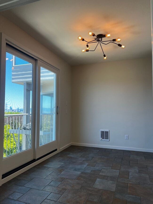 Building Photo - Views for Days Eureka Valley Home.  OPEN HOUSE!!!! THURSDAY, MAY 21 FROM 4:00 PM - 6:30 PM.