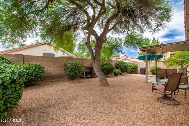 Building Photo - 3905 E Rockwood Dr