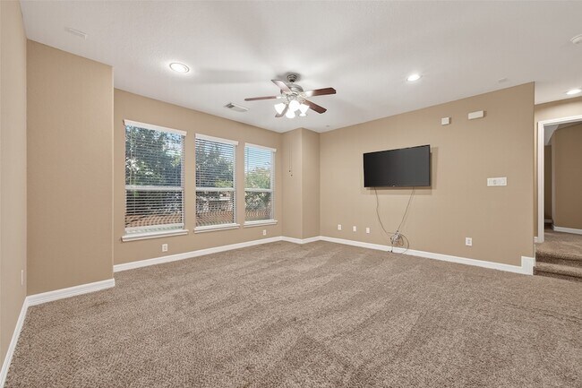 Building Photo - 21103 Falcon Creek Ct