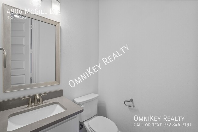 Building Photo - 4906 McGill Dr.