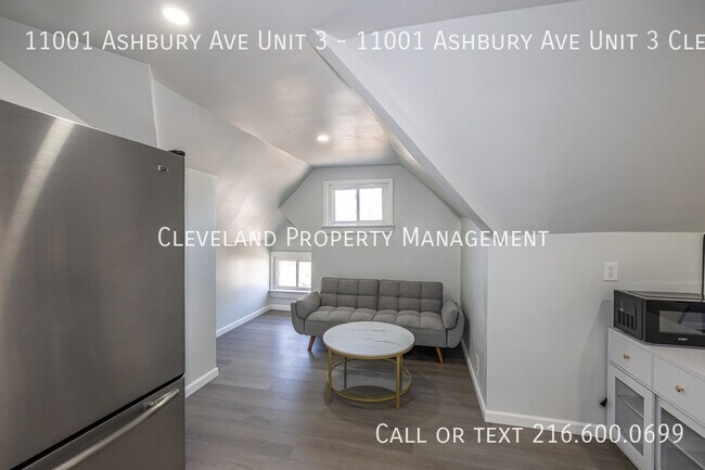 Building Photo - 11001 Ashbury Ave