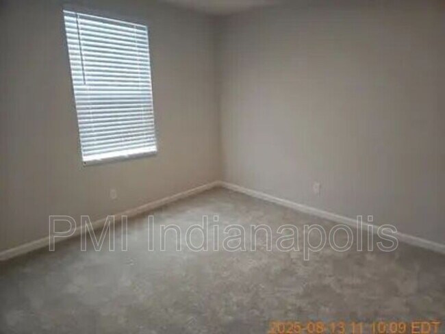 Building Photo - 1854 Cascades Dr