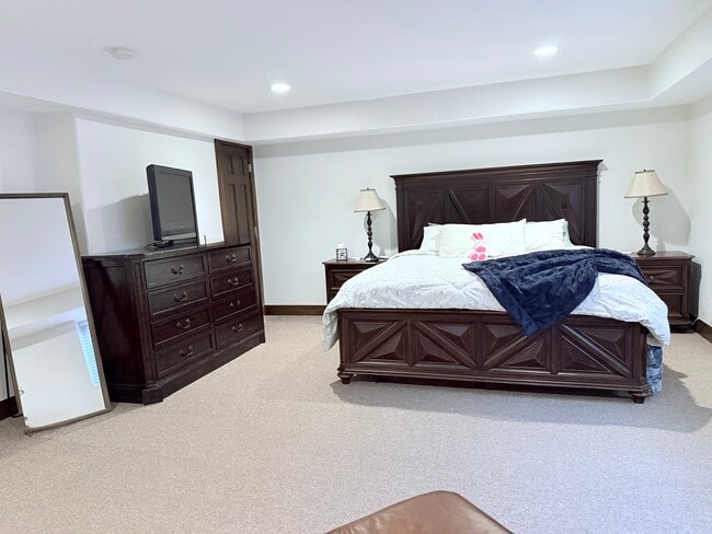 Building Photo - 271 Black Bear Dr