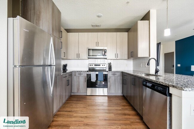 Building Photo - 2439 Casona Ln