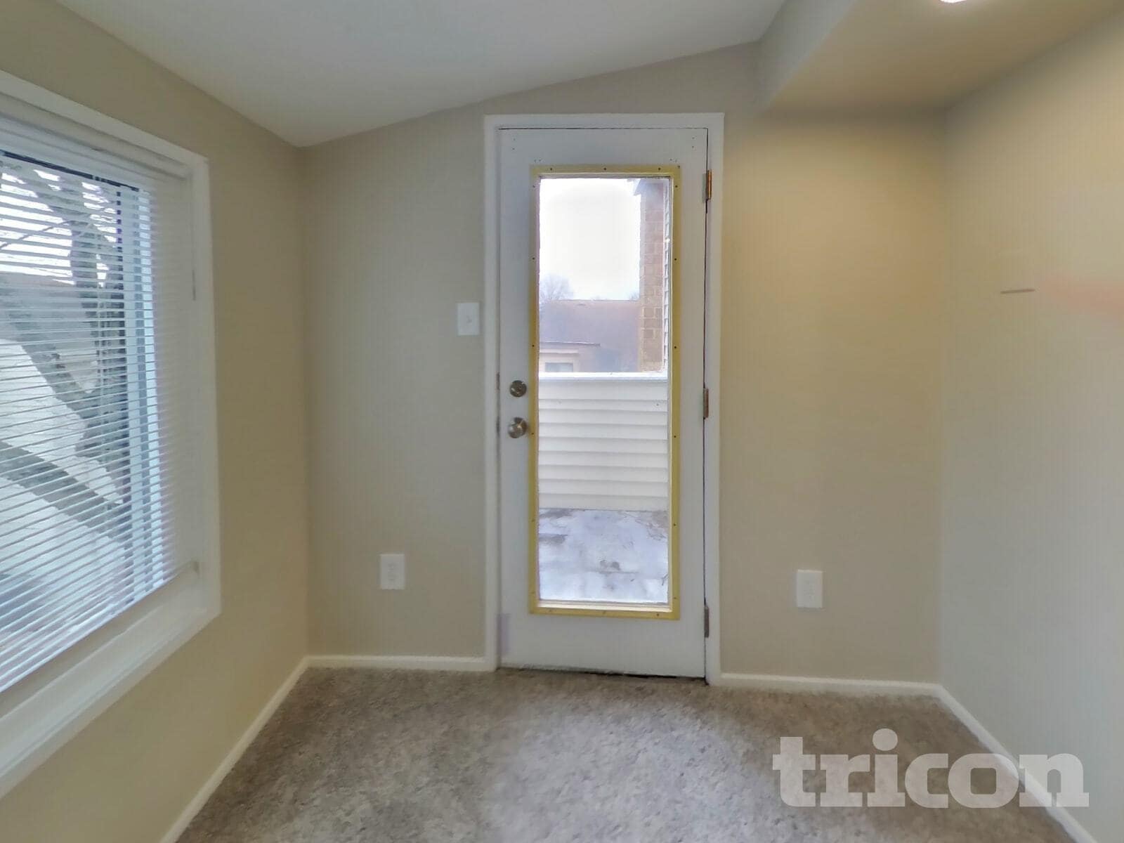 Building Photo - 9616 Brassie Way