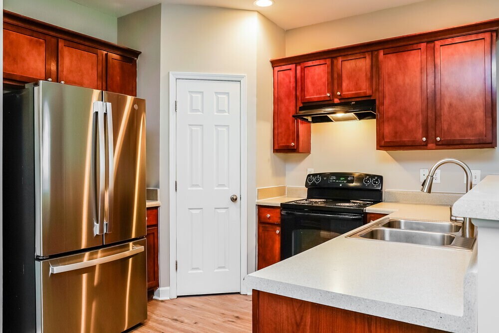 Building Photo - 2545 Spring Oaks Way