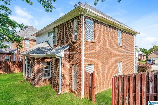 Building Photo - 291 Springdale Dr