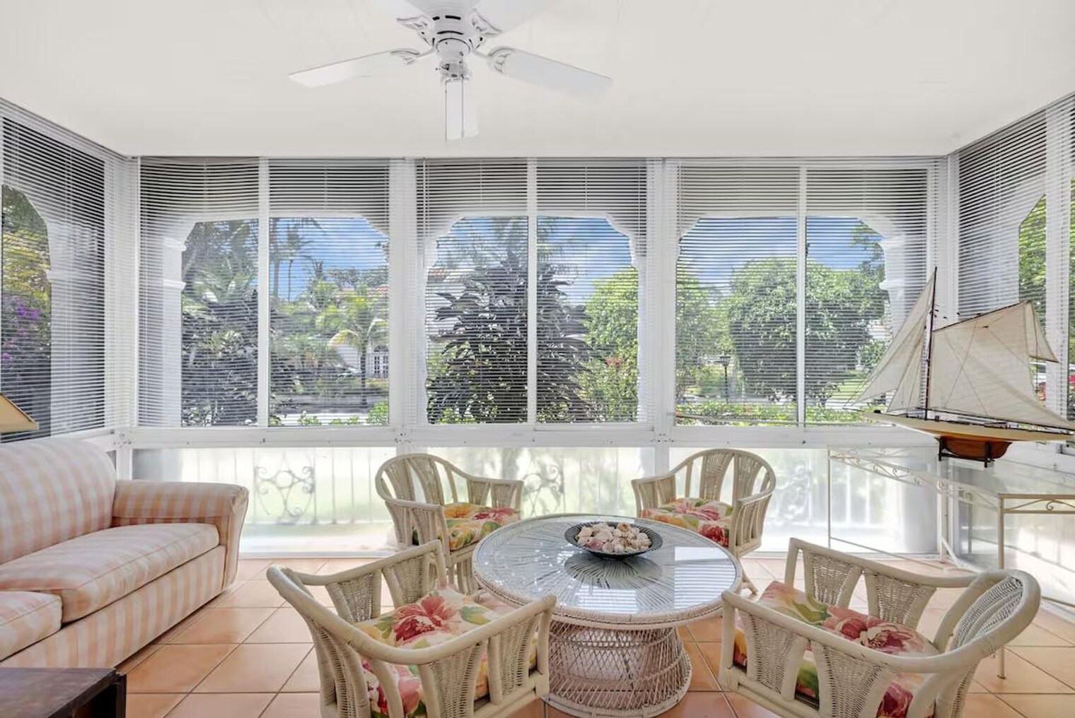 Building Photo - 2901 Spruce Ave