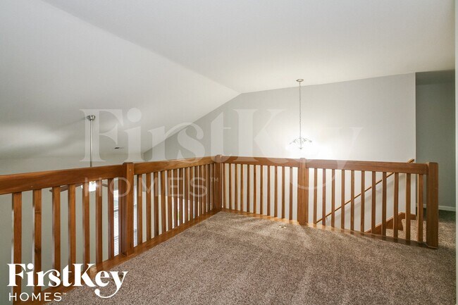 Building Photo - 15472 Fawn Meadow Dr