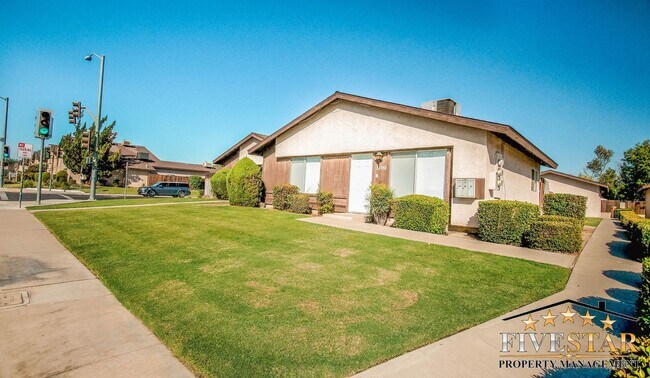 Building Photo - 2700 Ashe Rd