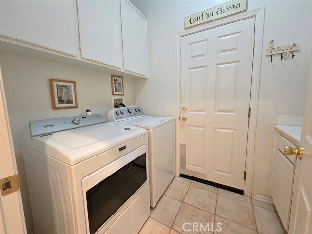 Building Photo - 29422 Winding Brook Dr