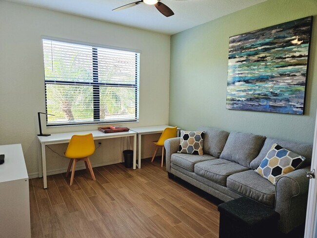 Building Photo - Annual Furnished Pet Friendly Twin Villa l...